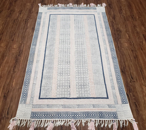 Vintage Moroccan Kilim Area Rug 4x6, Ivory & Blues, Moroccan Wall Hanging, Wool, Handmade, 3'9" x 6' 1", Boho Rug, Flatweave Moroccan Carpet - Nuvé