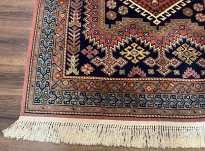 5x7 Persian Tribal Design Rug, Wool, Geometric Medallions, Vintage, Power Loomed - Nuvé