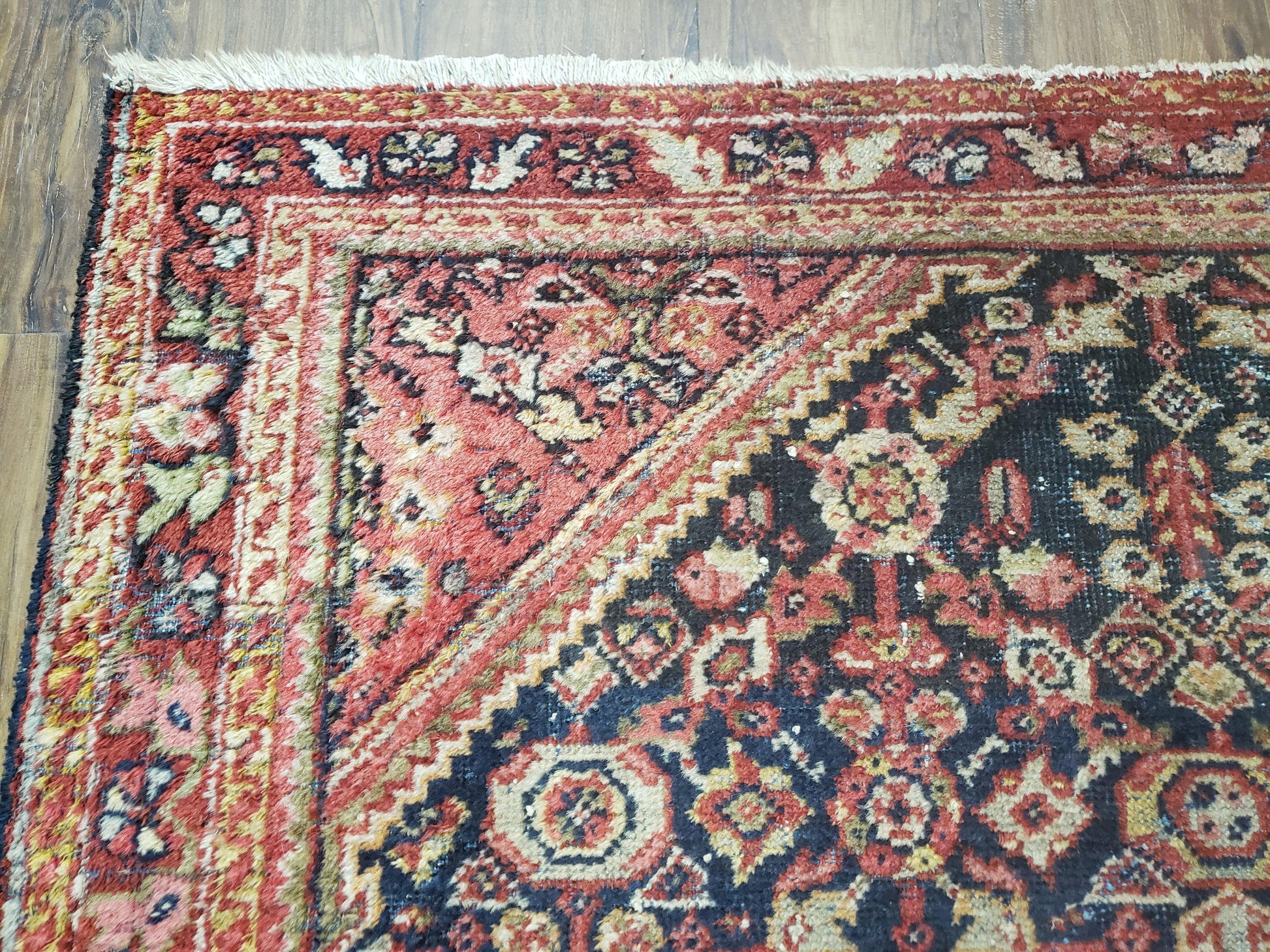 Antique Persian Mahal Area Rug 4.4 x 6.6, Wool Hand-Knotted Shabby Chic Oriental Rug, Red Black 1930s Foyer Room Carpet, Low Pile Boho Rug - Nuvé