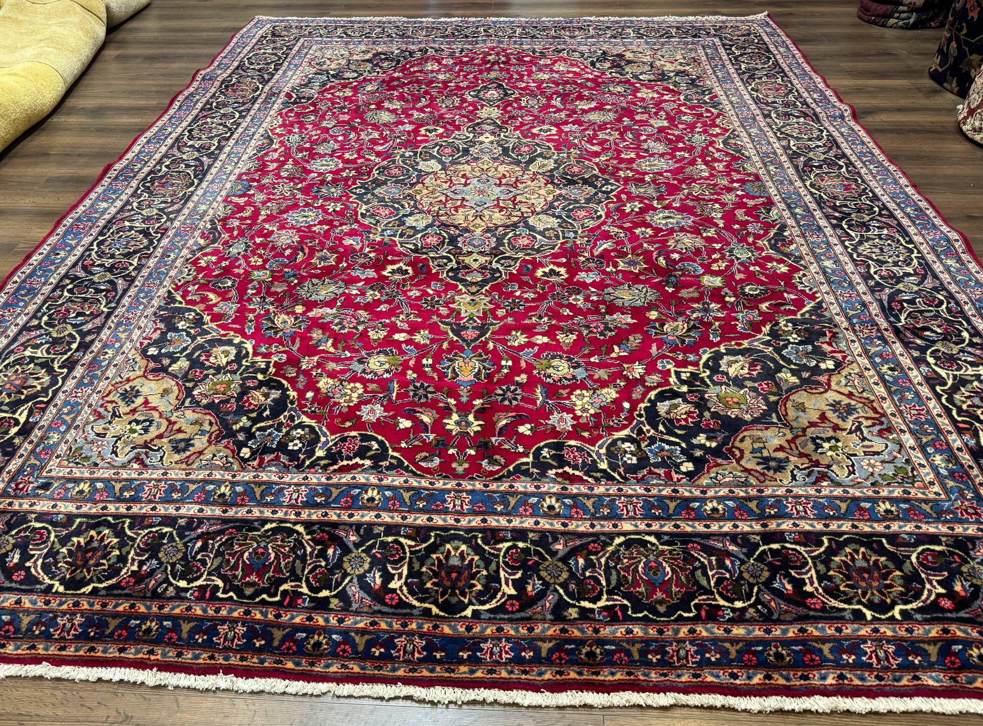 Traditional Persian Rug 8x11, Red Navy Blue, Floral Medallion, Antique Persian Mashad Carpet, Wool - Nuvé