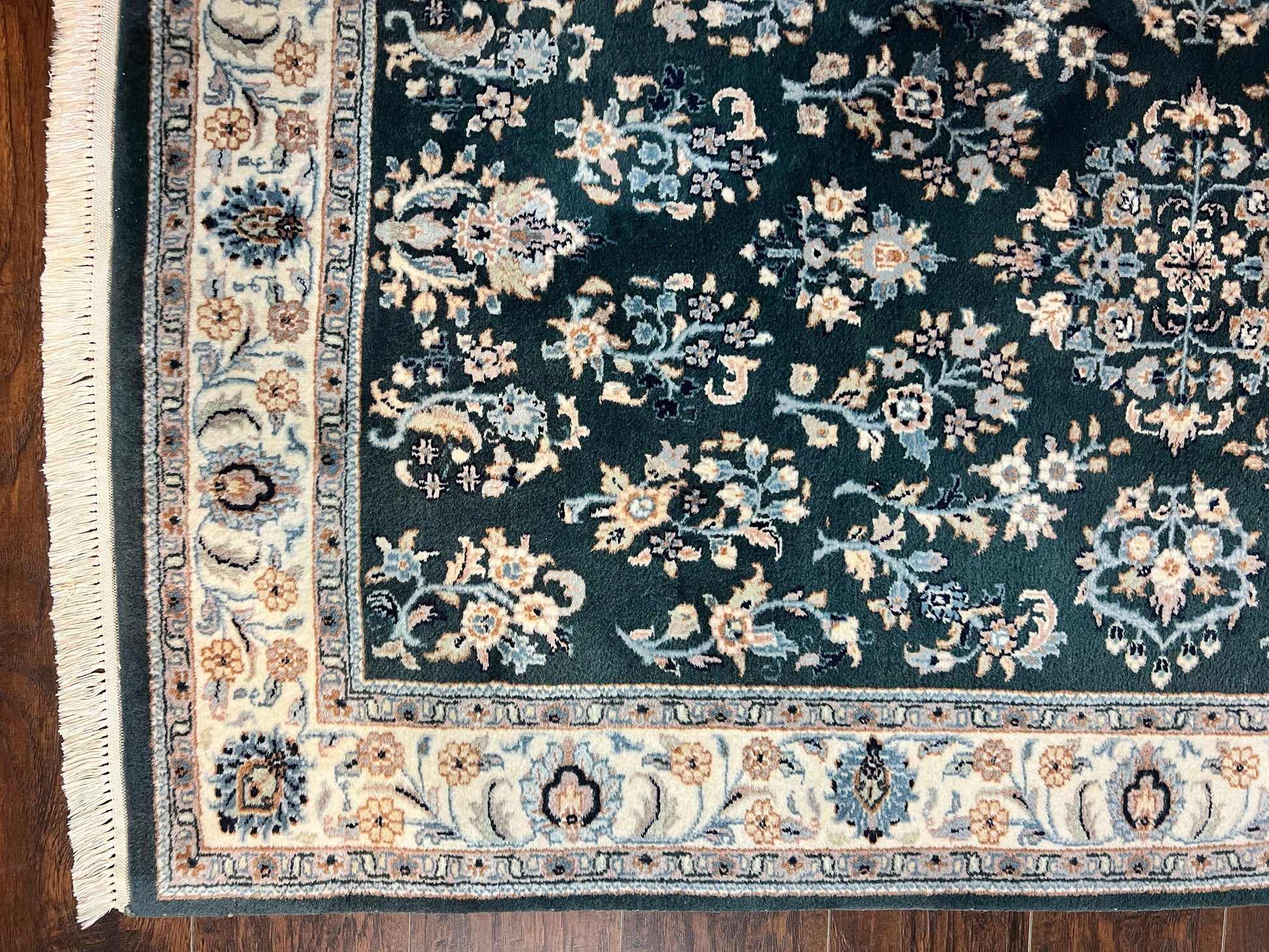 Green Indo Persian Rug 4x6, Floral Allover, Handmade Vintage Oriental Carpet, Sarouk Rug, Wool - Nuvé