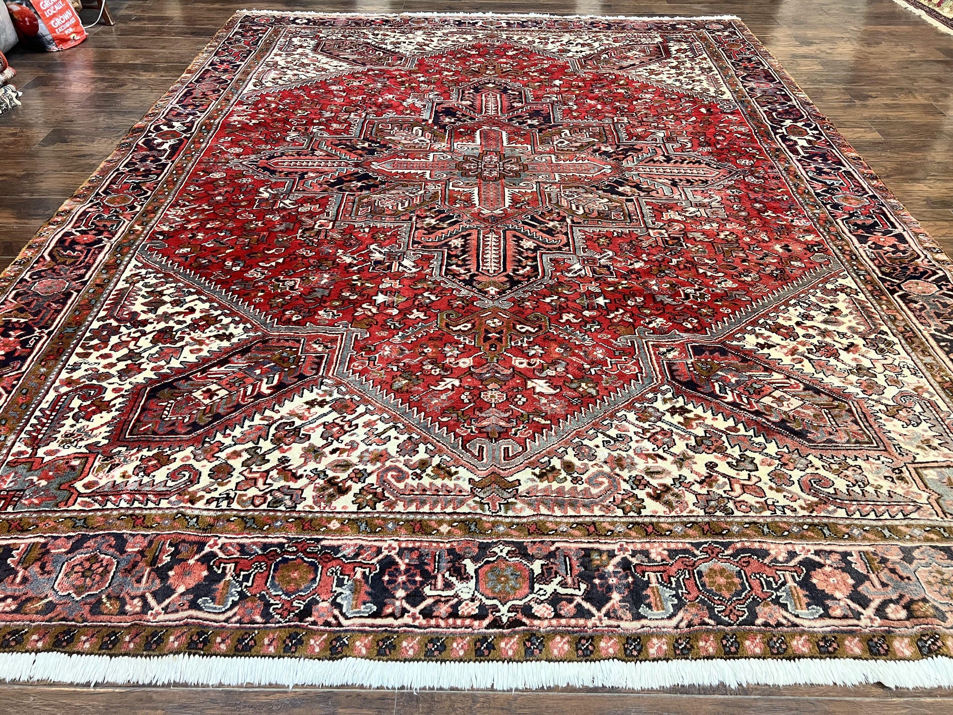 Large Persian Heriz Rug 10x13, Wool Hand Knotted Antique Carpet, Red and Ivory, Geometric Tribal Room Sized Rug, Decorative Oriental Rug - Nuvé