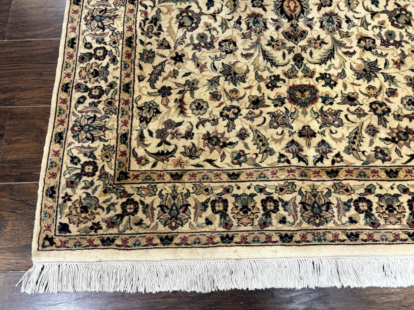 Pak Persian Rug 4x6 - Nuvé