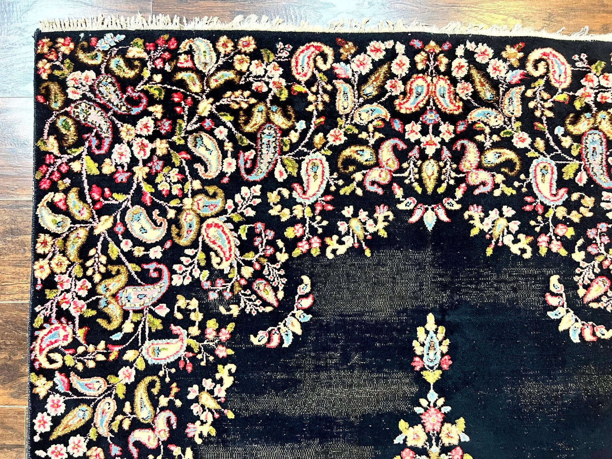 Antique Persian Kirman Rug 5x8, Floral Kirman, Midnight Blue/Black, Semi Open Field, Handmade Vintage Wool Carpet - Nuvé