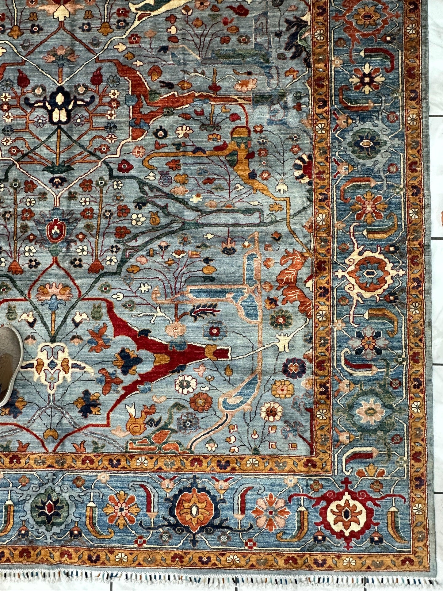 Hand-Knotted Trasitional Serapi Ghazni Wool Rug – 9’1” x 12’ – Intricate Floral Design - Nuvé