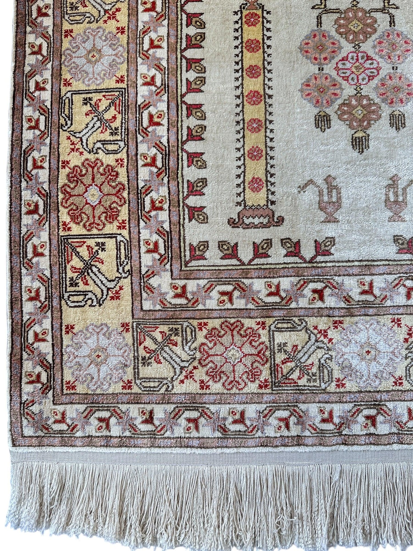 Luxurious Hand-Knotted Pure Silk Turkish Kayseri Rug – Intricate Floral & Geometric Design, 2’2” x 3’ - Nuvé