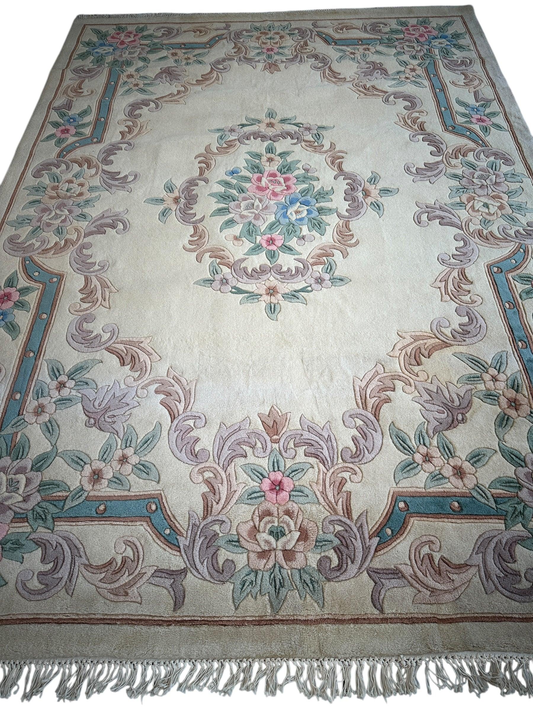 Hand-Tufted Chinese Aubusson Wool Rug – 7'10" x 11' – Luxurious Traditional Design - Nuvé