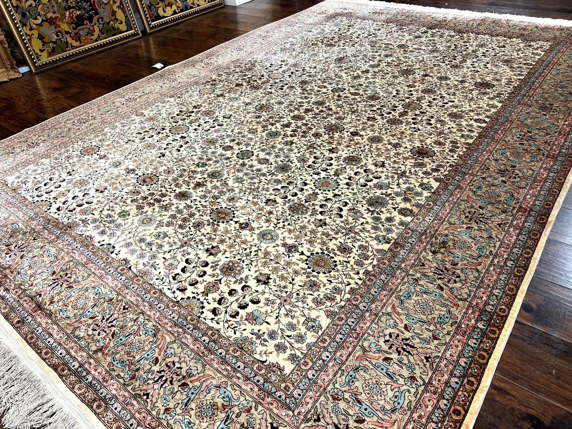 Wonderful Silk Hereke Rug 8x12, Silk Pile on Silk Foundation, Ivory/Cream, Floral Pattern, Handmade, Vintage - Nuvé