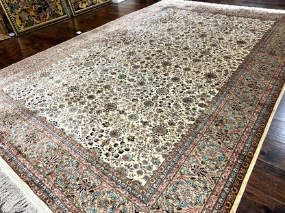 Wonderful Silk Hereke Rug 8x12, Silk Pile on Silk Foundation, Ivory/Cream, Floral Pattern, Handmade, Vintage - Nuvé