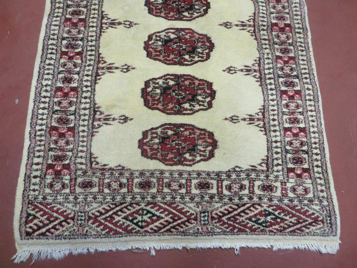 2' 7" x 7' Handmade Finely Knotted Pakistani Turkoman Bokhara Detailed Wool Rug