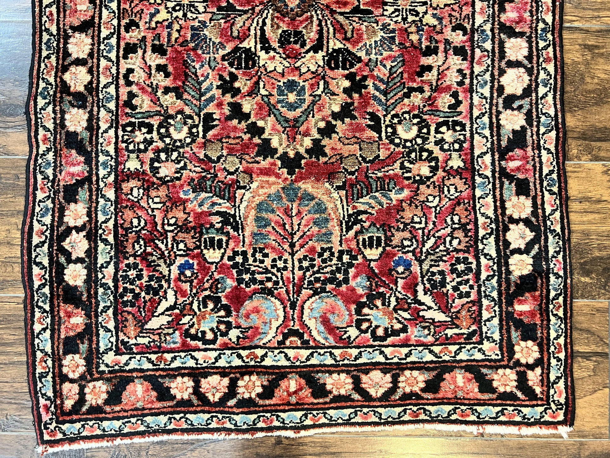 Small Antique Persian Rug 2.6 x 4, Red Floral Handmade 1920s Wool Rug, Persian Hamadan Lilian Rug - Nuvé