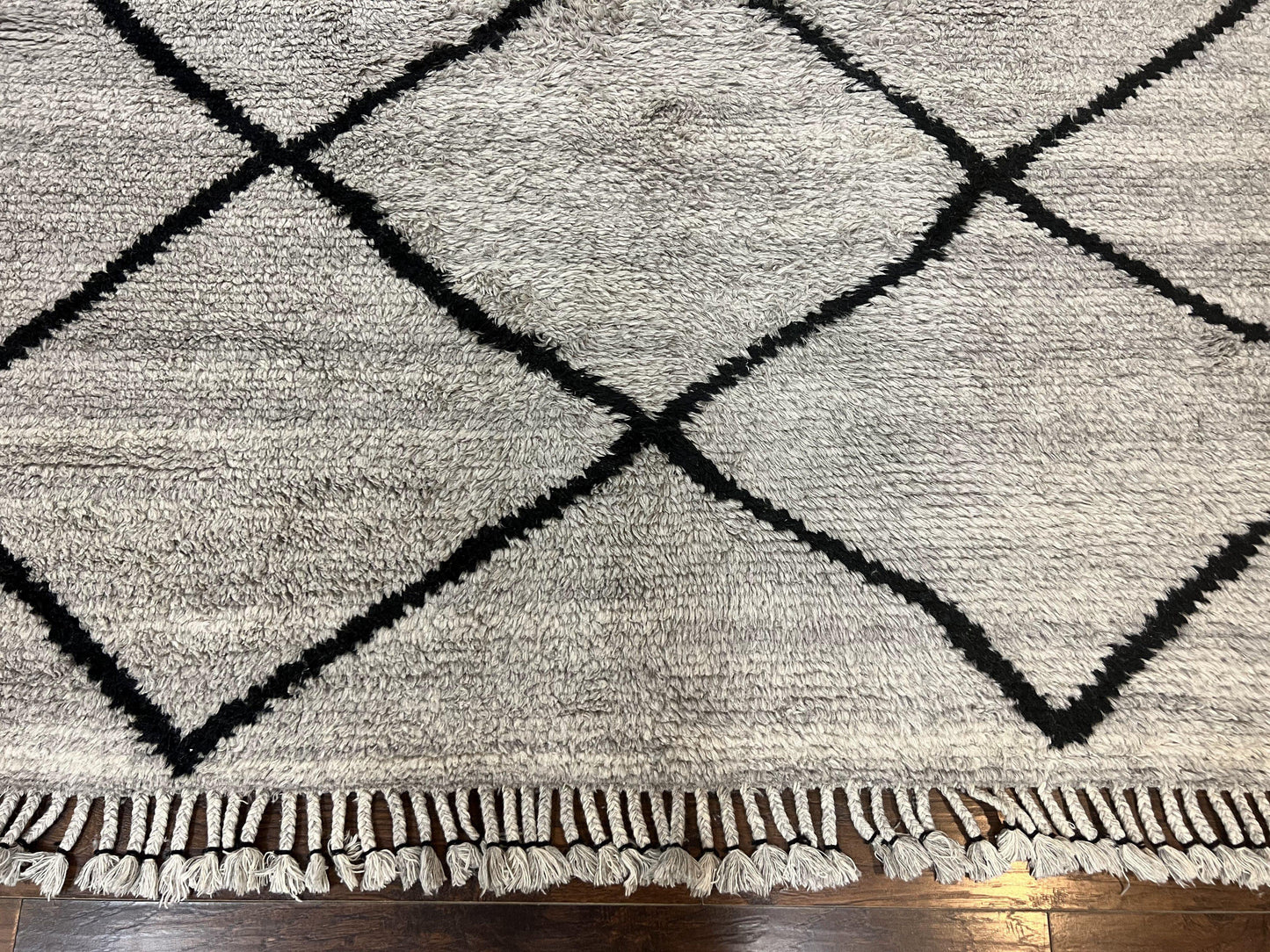 Modern Shag Rug 8x10, Gray and Black, Wool and Cotton, Lulu and Georgia, Handmade Indian Shag Rug - Nuvé