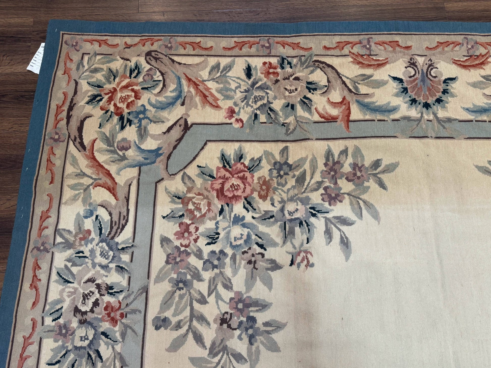 Ivory Needlepoint Rug 8x10, Wool Handmade Carpet - Nuvé