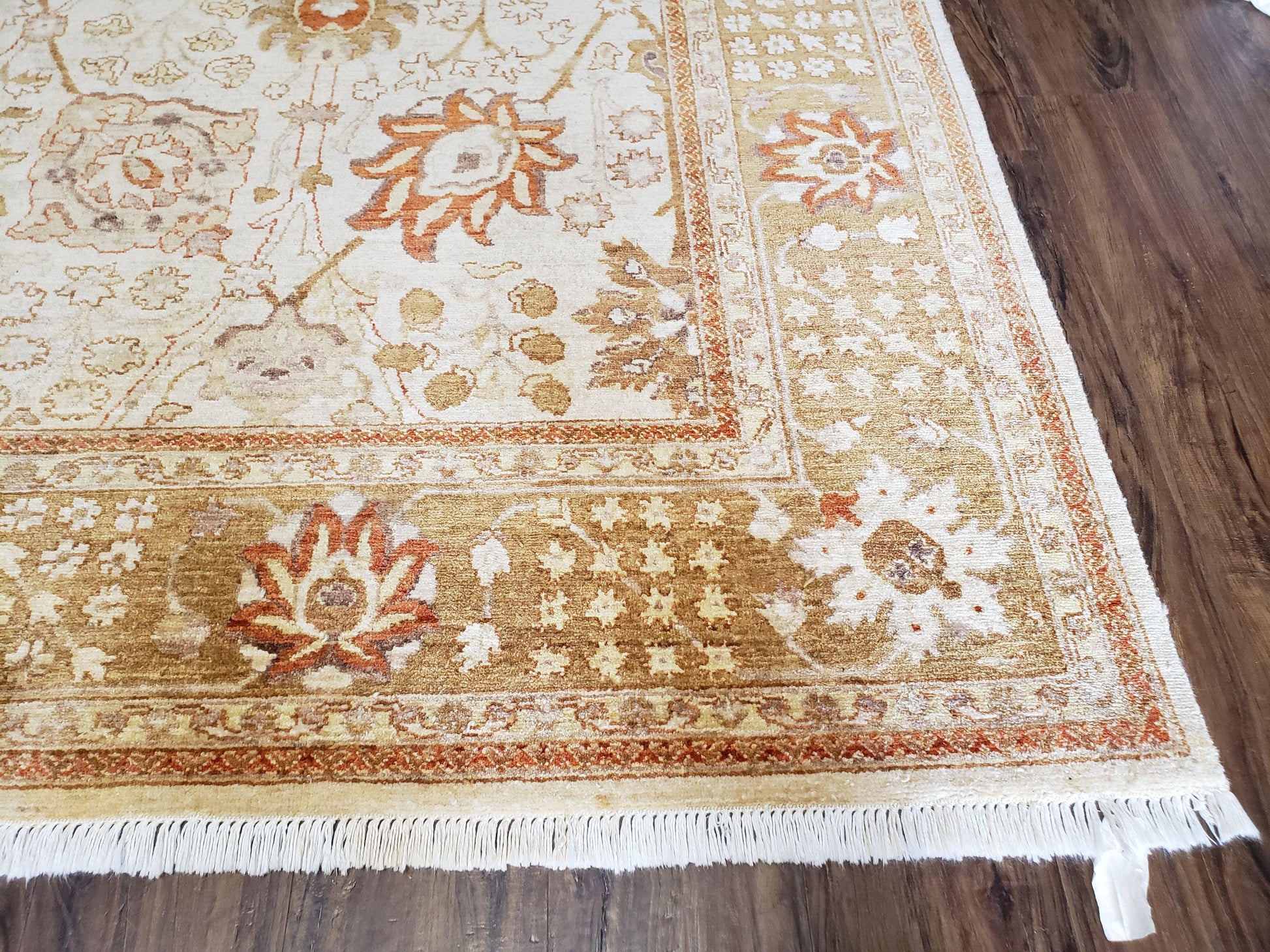 8x10 Oushak Rug Pakistan Peshawar Sultanabad Mahal Wool Carpet Neutral Colors Beige Tan Vintage Hand-Knotted Quality 8 x 10 Area Rug - Nuvé