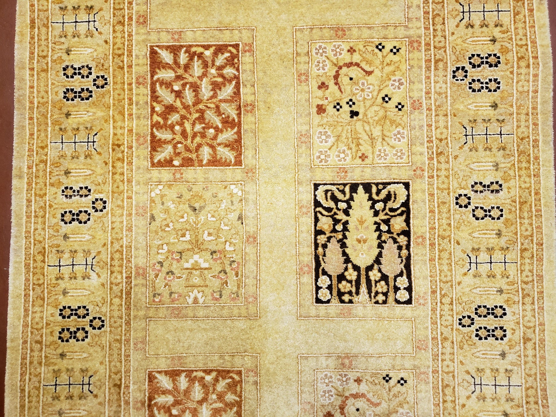 3' 2" x 12 ' 6" Pak Persian Safavieh Runner Haji Jalil Fine Runner Rug 3ft Runner 12ft Runner 13ft Runner Panel Design Runner Hand-Knotted - Nuvé