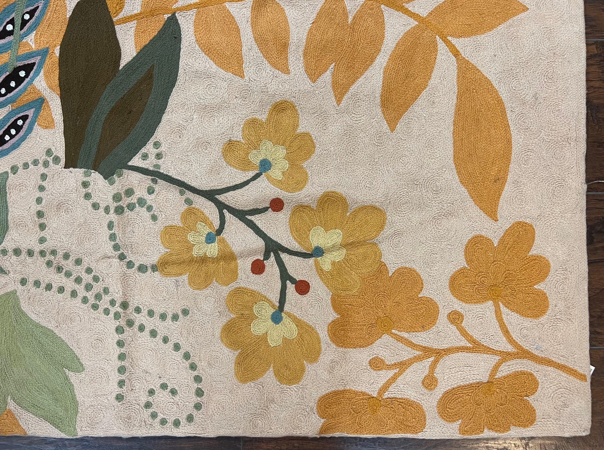 Indian Chain Stitched Rug 4x6, Hand Stitched Indian Embroidery Carpet, Large Floral Design, Contemporary, Cream and Colorful Flowers, Wool - Nuvé