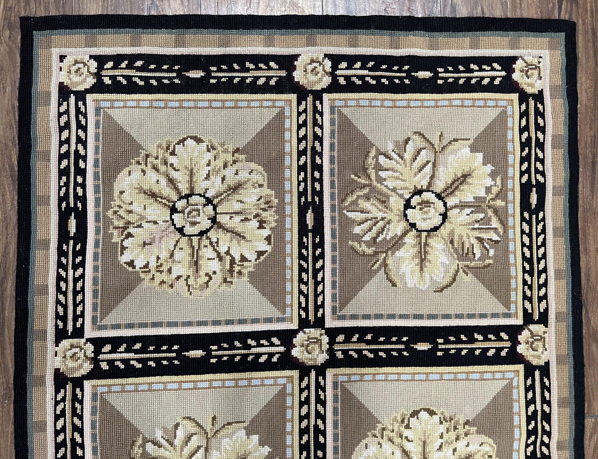 Needlepoint Runner Rug 3x8 Panel Design Rug, Flatweave Runner Rug, English Design, Floral, Short Runner Rug, Black and Beige Wool Hand-Woven - Nuvé