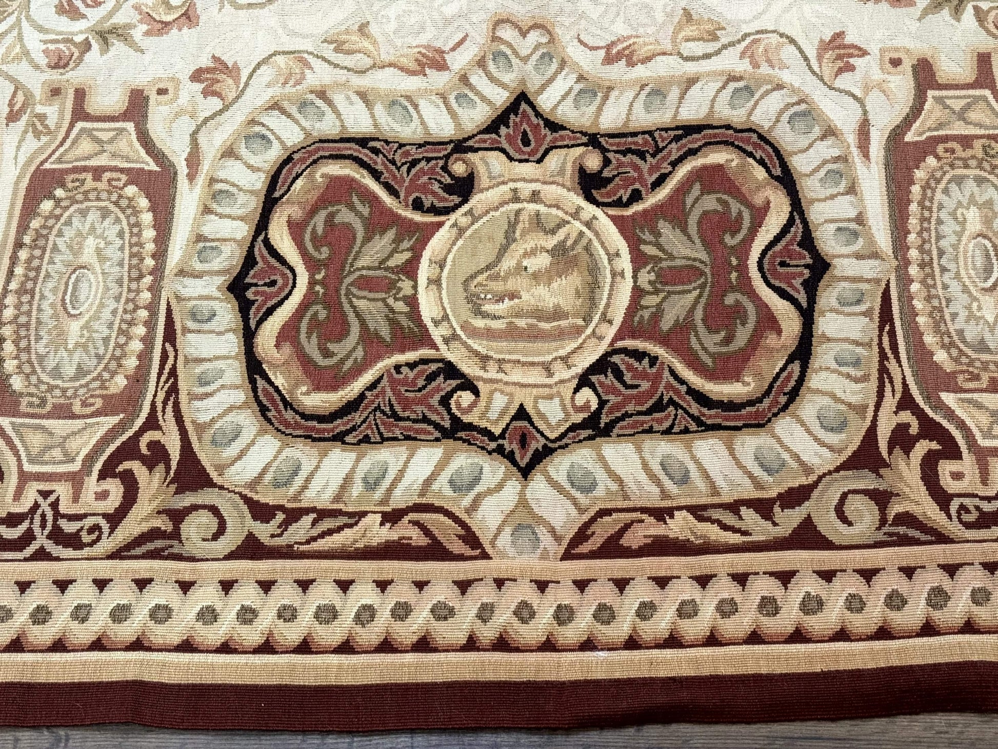 French Aubusson Rug 9x12 - European Design Flatweave Carpet - Nuvé