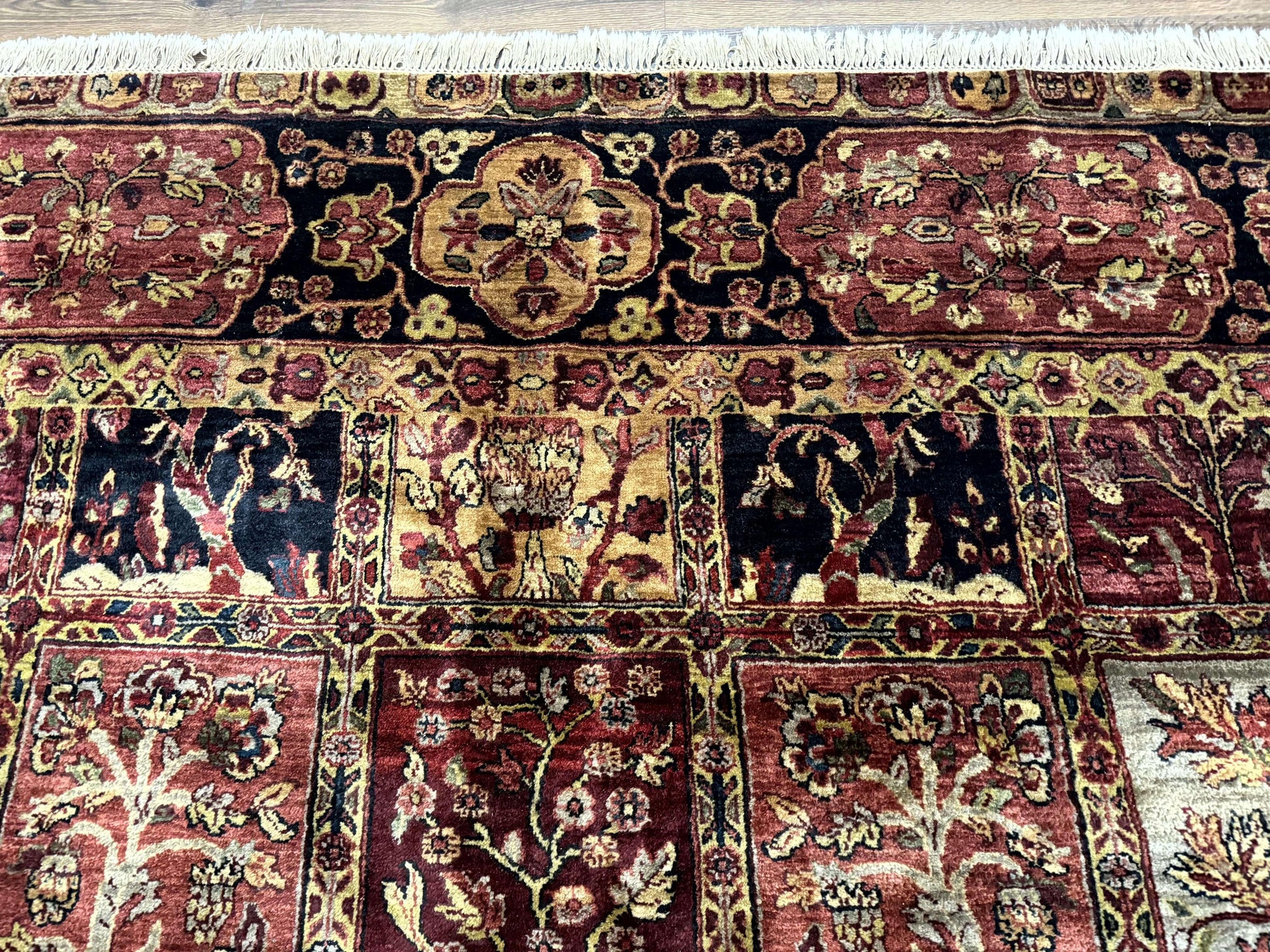 Indo Persian Rug 9x12, Bakhtiari Panel Design, Multicolor, Soft Wool Pile - Nuvé