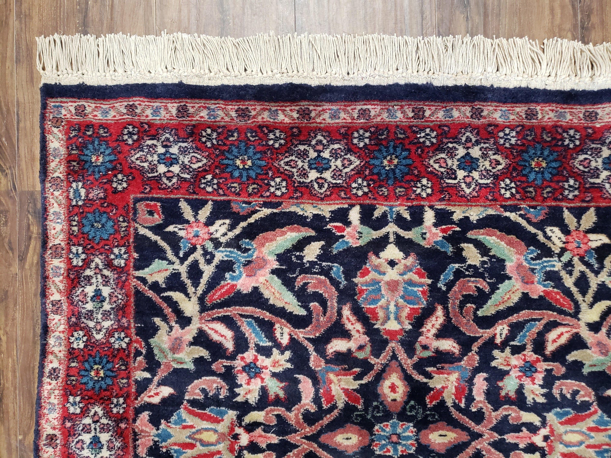 Antique Persian Sarouk, Wool, Hand-Knotted, Blue & Red, 3'1" x 5'3" - Nuvé