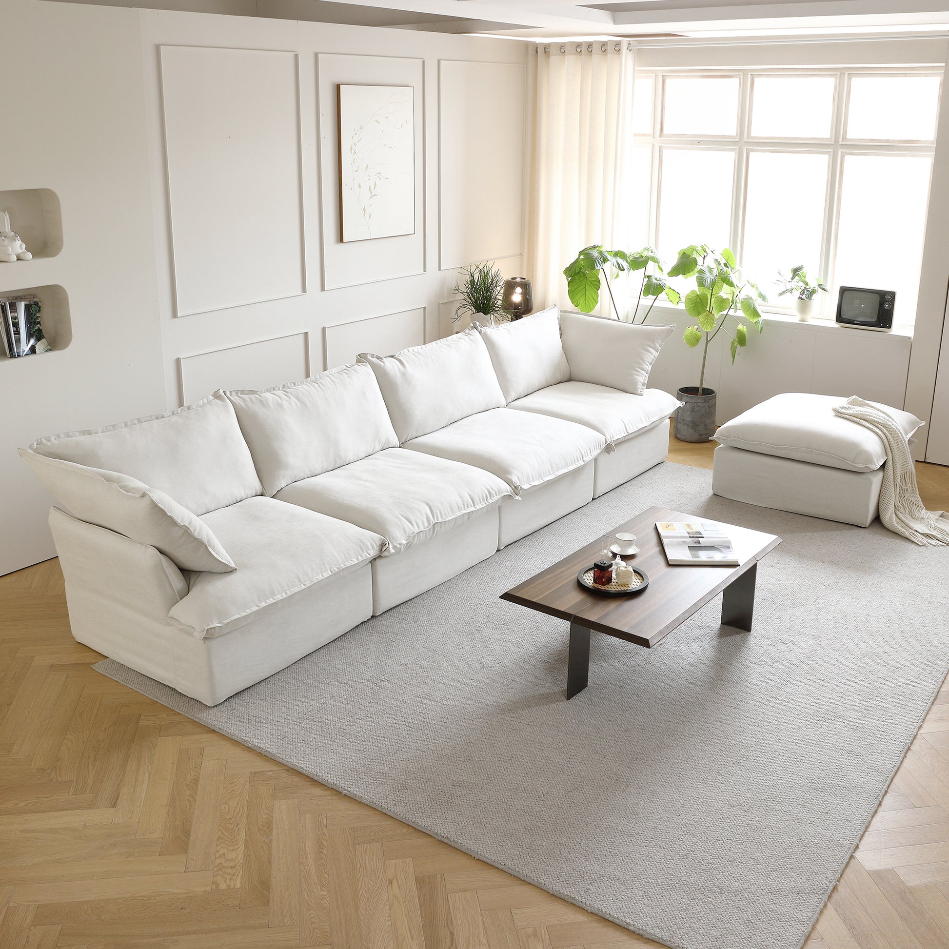 Sabi Modular Boucle Cloud Sofa - Snow White - 4-Seater Sectional Sofa with Ottoman - Nuvé