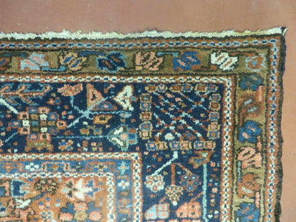 Persian Karajeh Rug 5x6, Antique Geometric Medallion Carpet - Nuvé