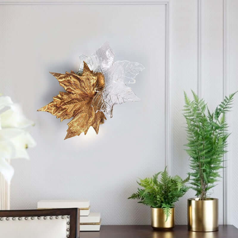 Leaf-shaped Crystal Wall Light - Nuvé