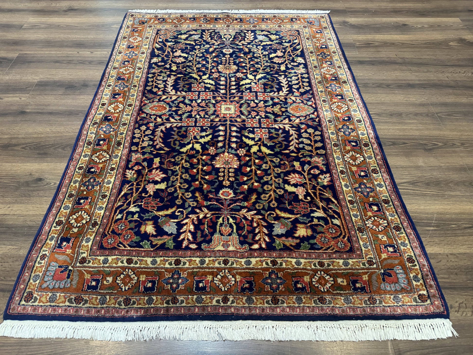Indo Persian Sarouk Rug 4x6, Blue and Rust Red - Nuvé