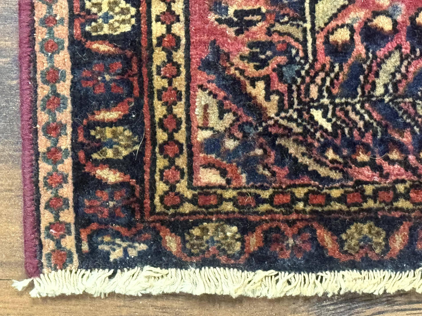 Small Antique Persian Sarouk Rug 2x2 ft, Red 1920s Wool Rug - Nuvé