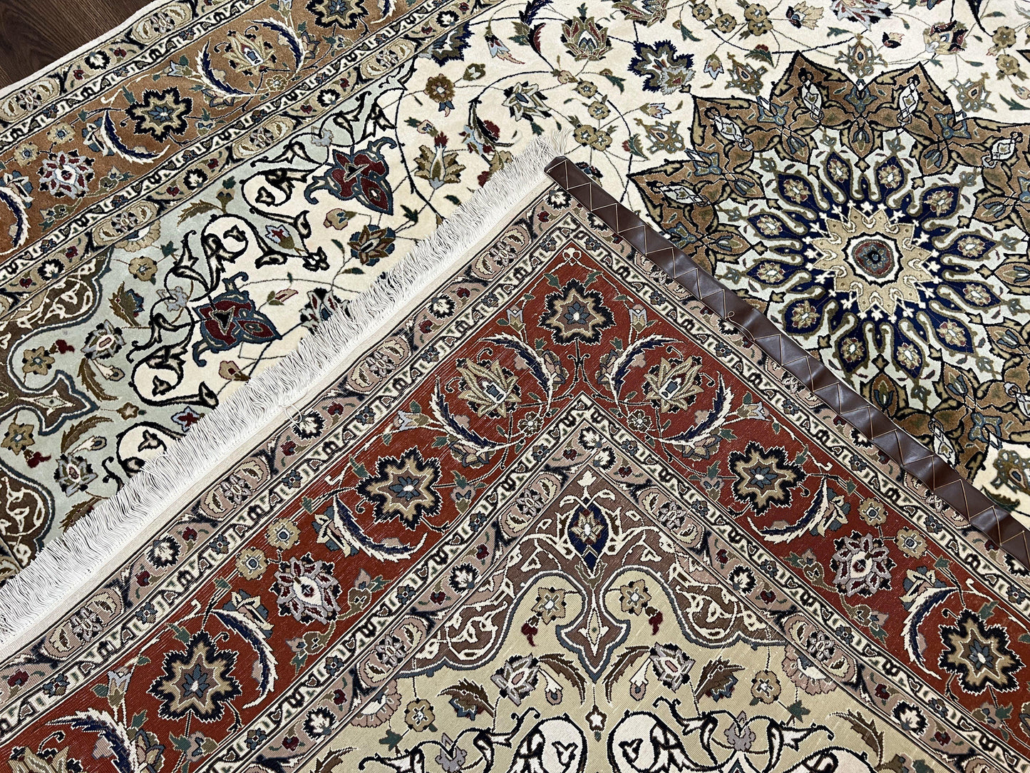 Wonderful Persian Tabriz Rug 7x10, Floral Medallion, Very Fine Oriental Carpet, Ivory - Nuvé