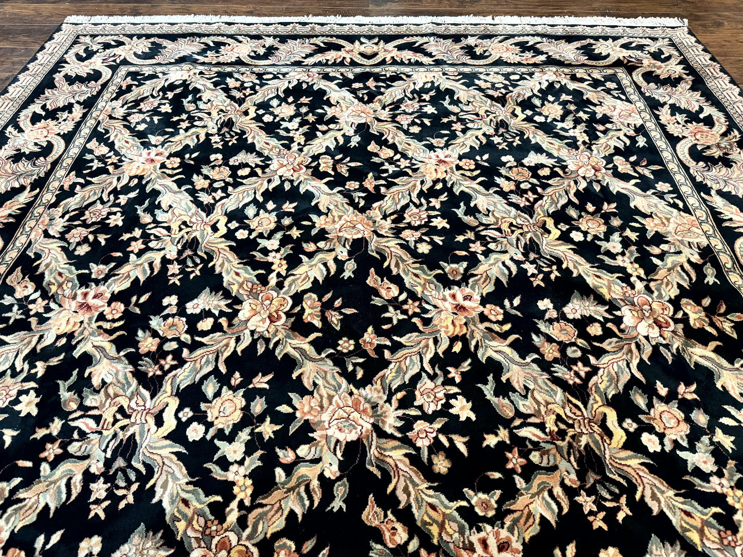 Pak Persian Rug 8x10, Black, Handmade - Nuvé