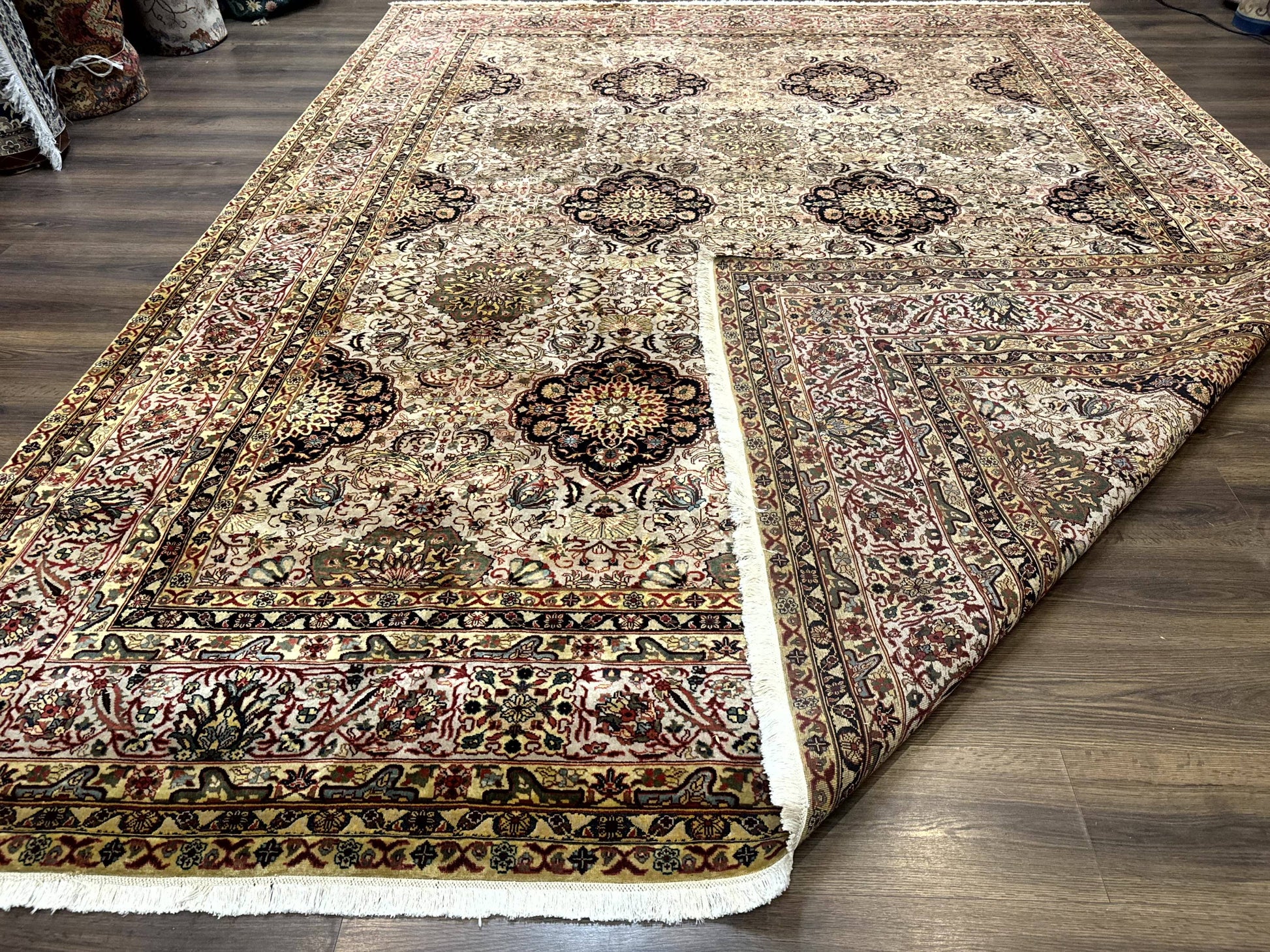 Indian Agra Rug 9x12, Fine Oriental Carpet - Nuvé