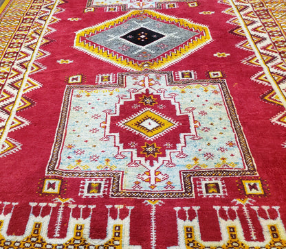 Vintage Moroccan Rug 6x10, Red and Yellow Moroccan Carpet, Handmade Bohemian Tribal Area Rug, Hand-Knotted 1970s Wool Rug, Medalions - Nuvé