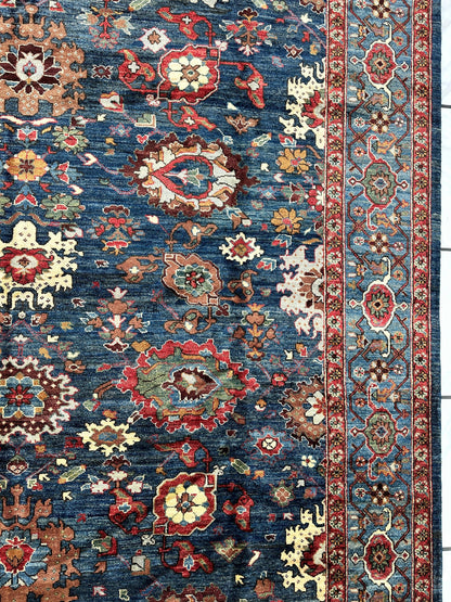 Trasitional Serapi Ghazni Wool Rug – 8' x 10’ – Intricate Floral Design - Nuvé