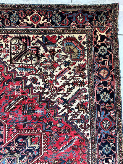 Hand-Knotted Persian Heriz Wool Rug – 9’ x 12’ – Geometric Medallion Design - Nuvé