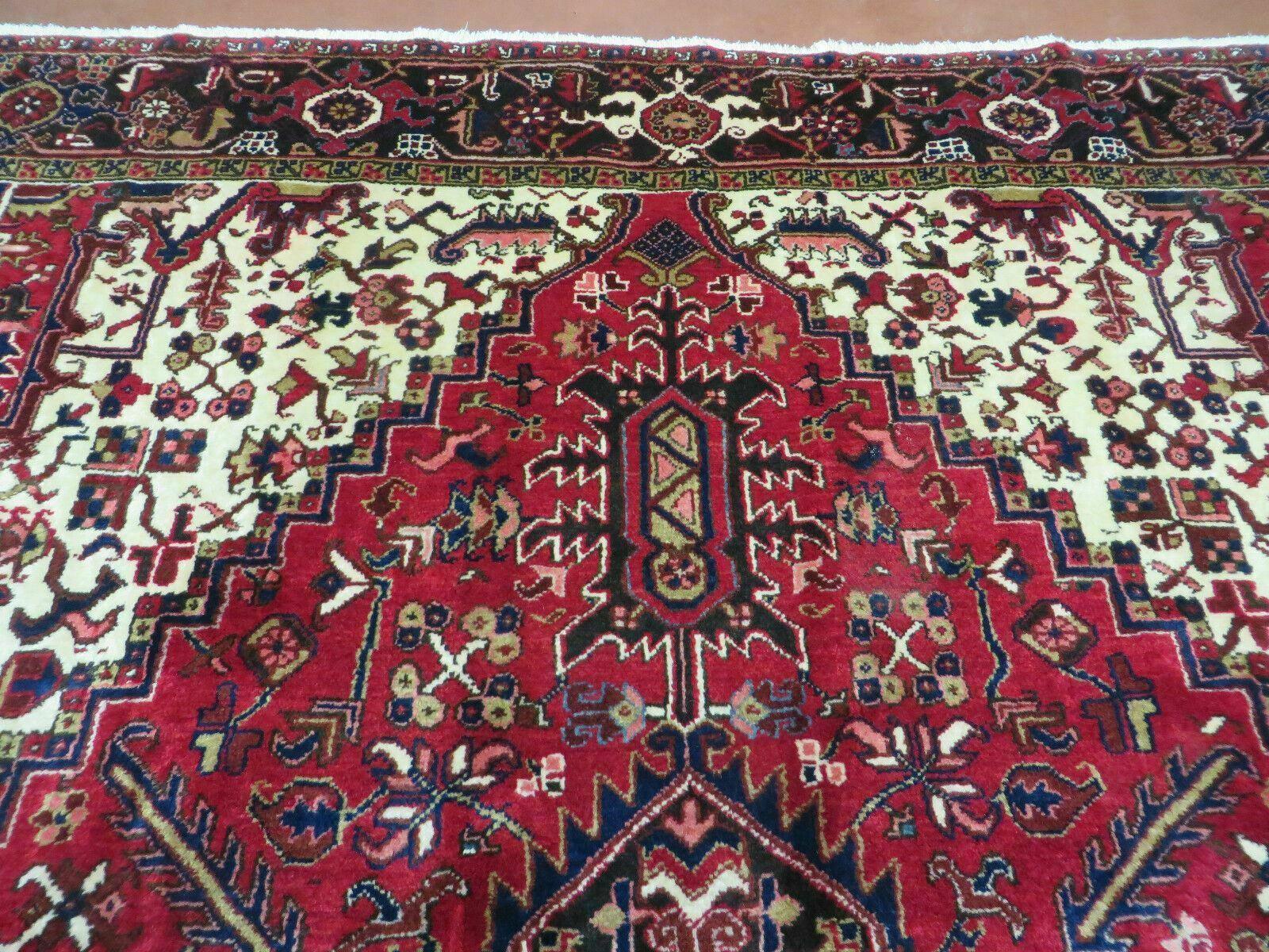 Wonderful Persian Heriz Rug 8.6 x 11, Geometric Heriz Carpet, Semi Antique Decorative Area Rug, Red Ivory Dark Blue Handmade Wool Room Sized - Nuvé