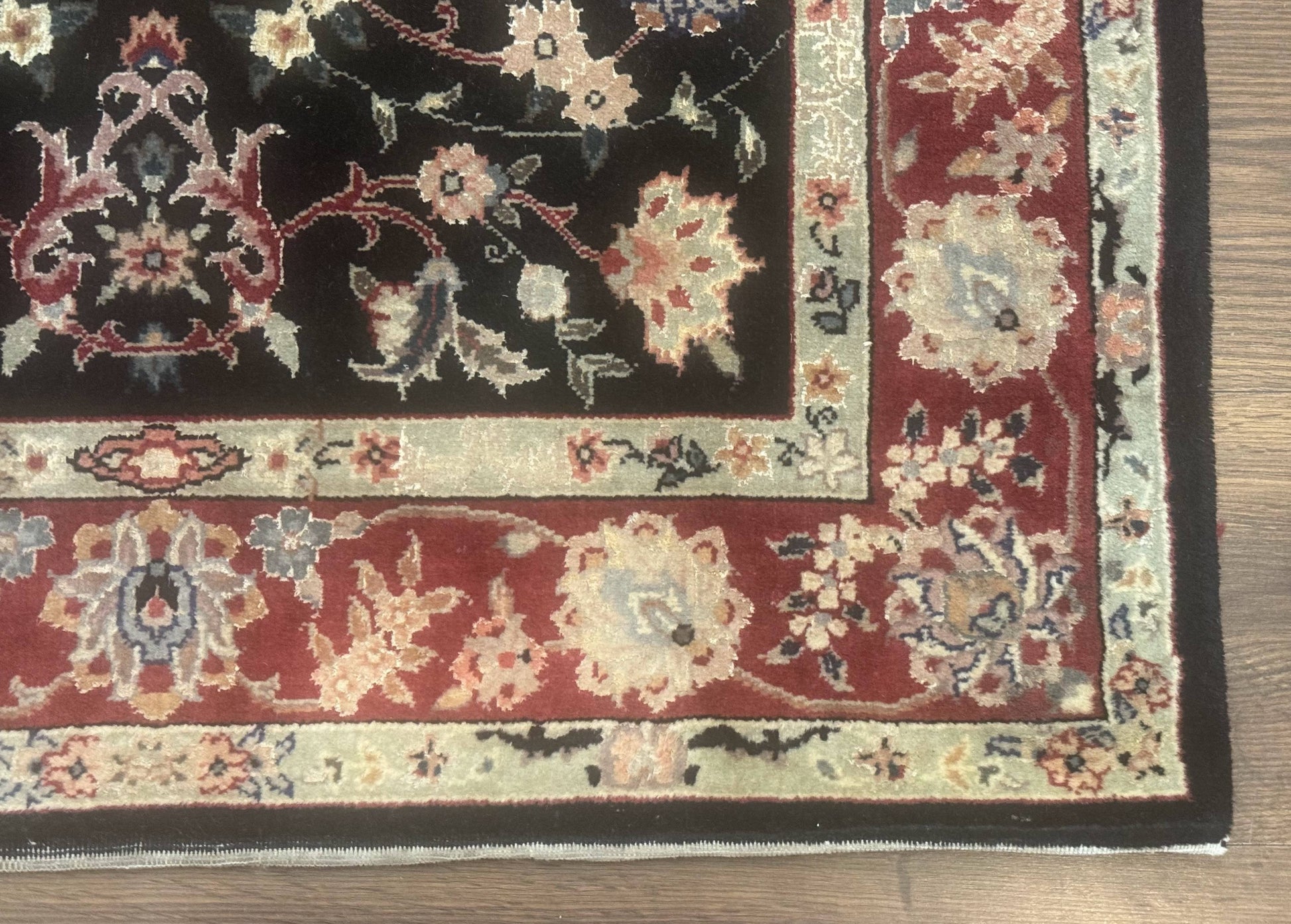 Black Sino Persian Rug 3x5, Wool with Silk Highlights, Floral, Fine 170 KPSI - Nuvé