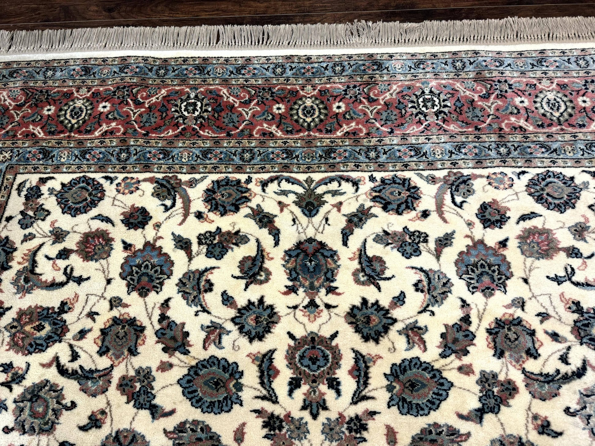 Karastan Rug 8.8 x 12, Ivory Rose Kashan #768, Wool Pile Karastan Carpet, Original 700 Series, Rare, Discontinued, Vintage - Nuvé