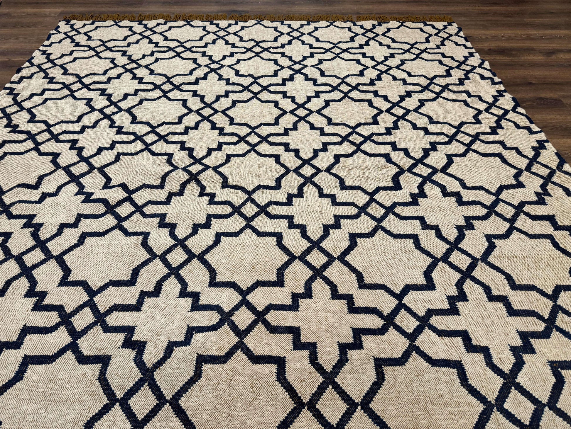 Indian Kilim Rug 8x10, Oat and Navy Blue, Dhurrie Carpet, Handmade, Wool - Nuvé