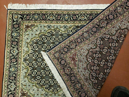 Small Persian Rug 2.4 x 3, Birds and Flowers, Finely Hand Knotted - Nuvé