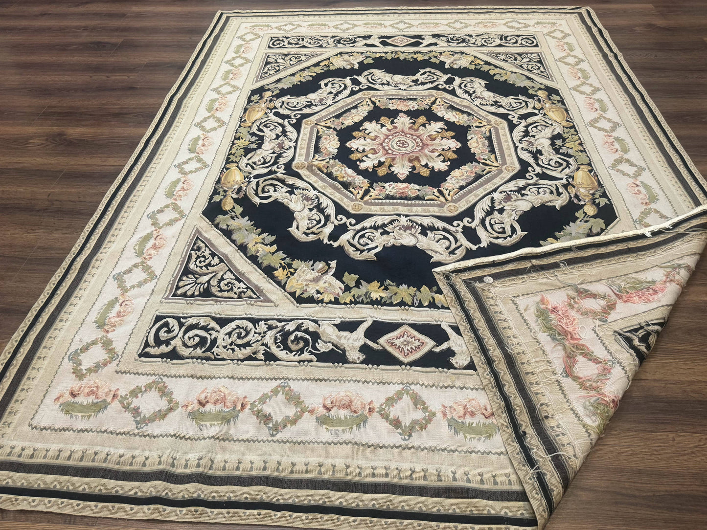 Aubusson Rug 6x8, European Design, Lion Pictorials, Black - Nuvé
