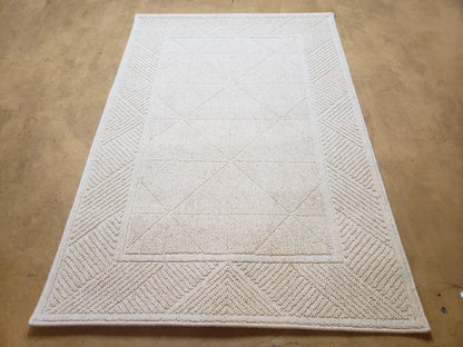 3x5 Karastan Sisal Rug Collection, Design 379/80504, Sambava II, 3'6 x 5'3, Beige Karastan Rug with Label, Authentic Karastan, Entryway Rug - Nuvé