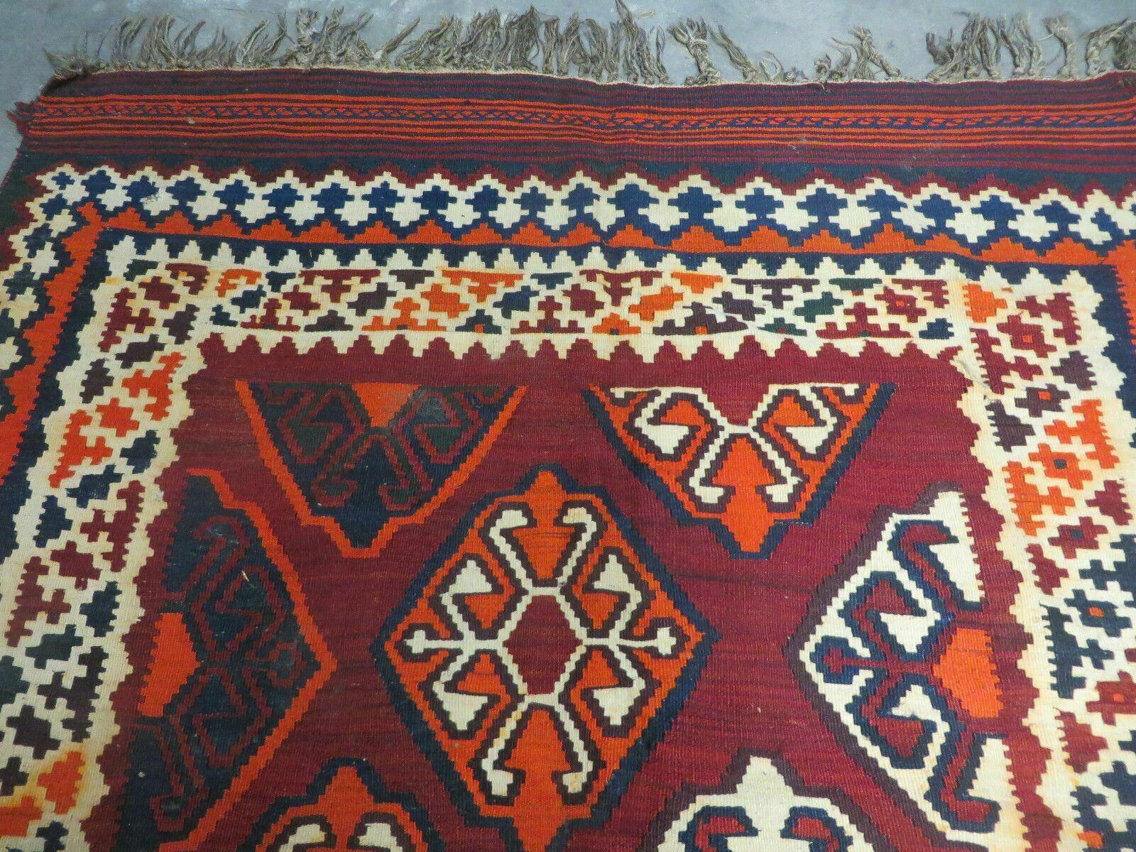 5' X 10' Antique Turkish Kilim Handmade Flat Weave Wool Rug Red Colorful Veg Dye Bohemian Boho Chic Tribal Style And Design - Nuvé
