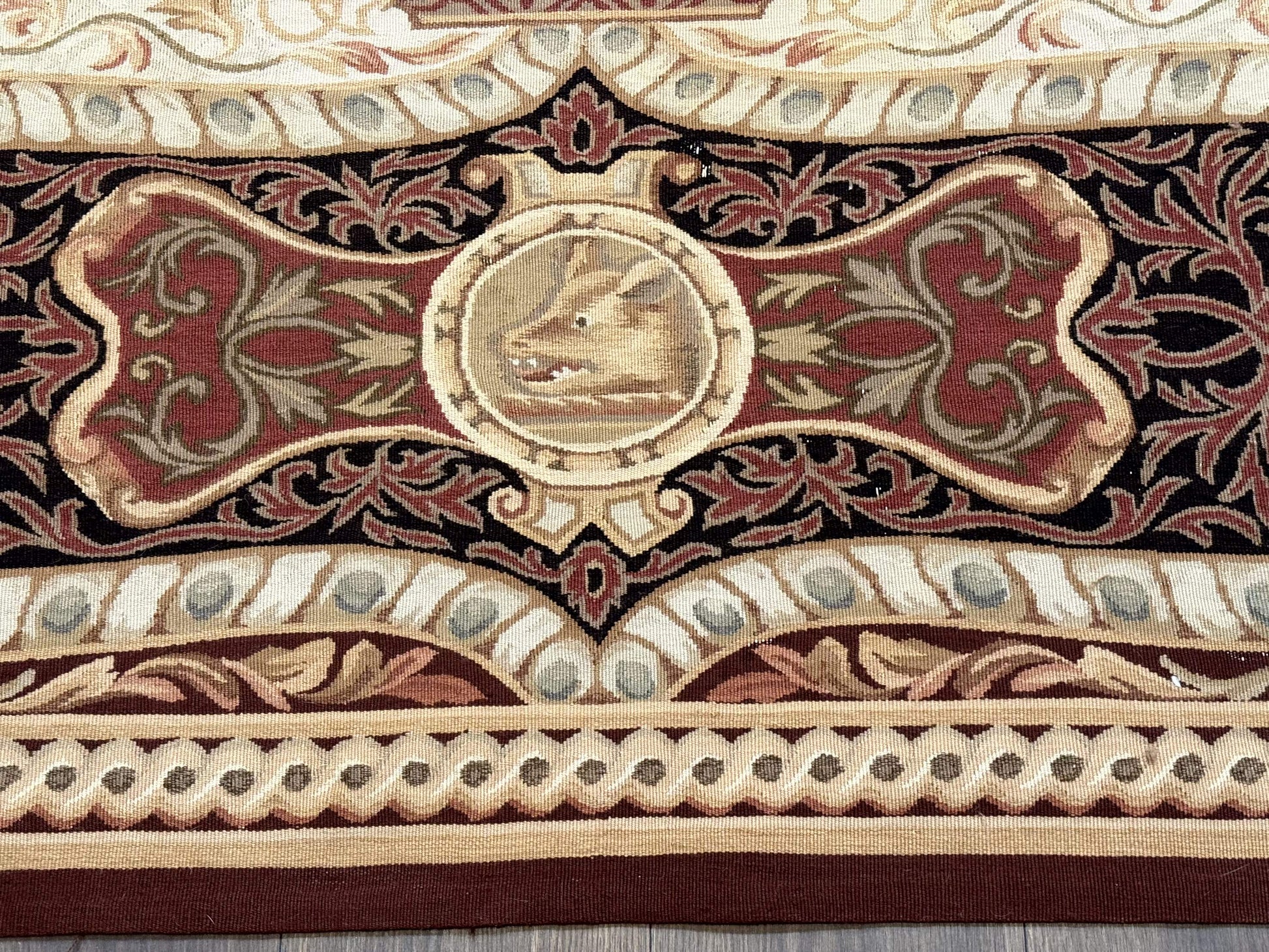 French Aubusson Rug 9x12 - European Design Flatweave Carpet - Nuvé