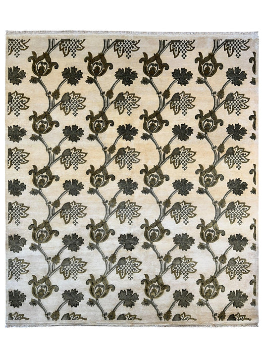 Hand-Knotted Indian Rug - 7'11" x 9'9" - Wool - Floral Pattern - Elegant Beige and Green Design - Nuvé