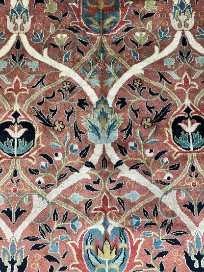 William Morris Hand-Knotted Wool Luxury Handmade Rug - 7'10" x 9'10" - Nuvé