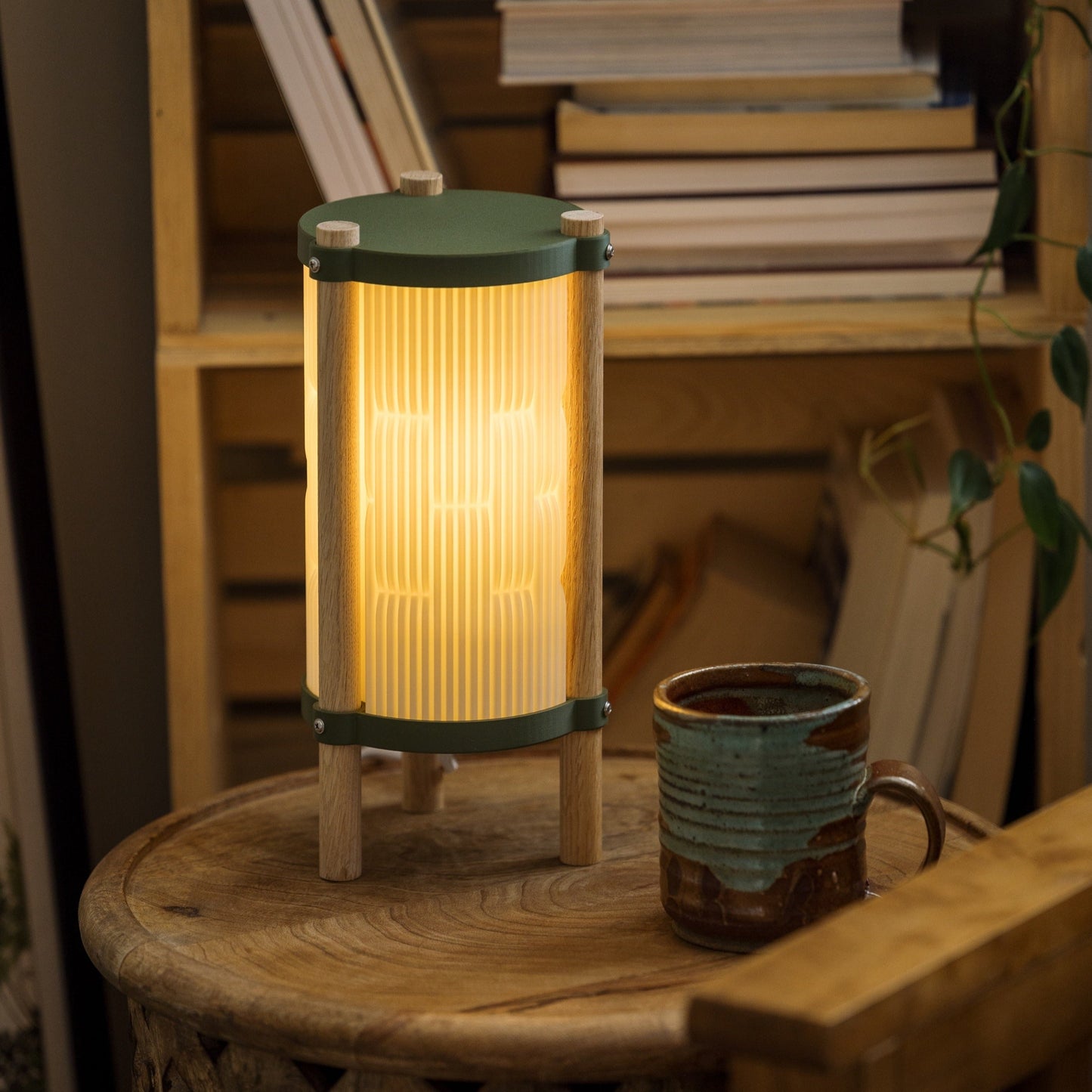 Toro Table Lamp - Nuvé