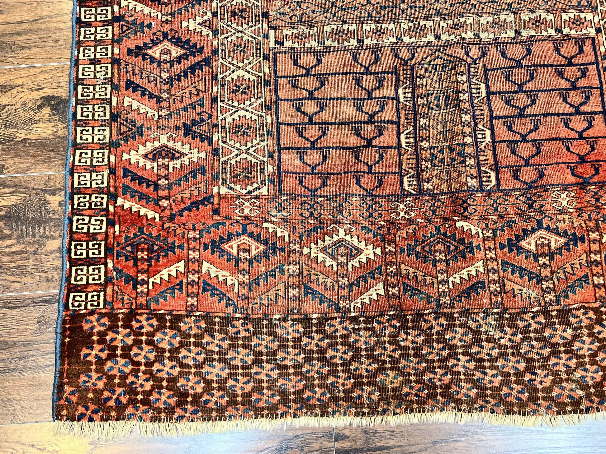 Antique Turkoman Rug 4x4, Hatchli Square Carpet, Wool Handmade Four Season Yamud Design Rug, Red Bohemian Tribal Rug, Engsi Tekkeh Rug - Nuvé