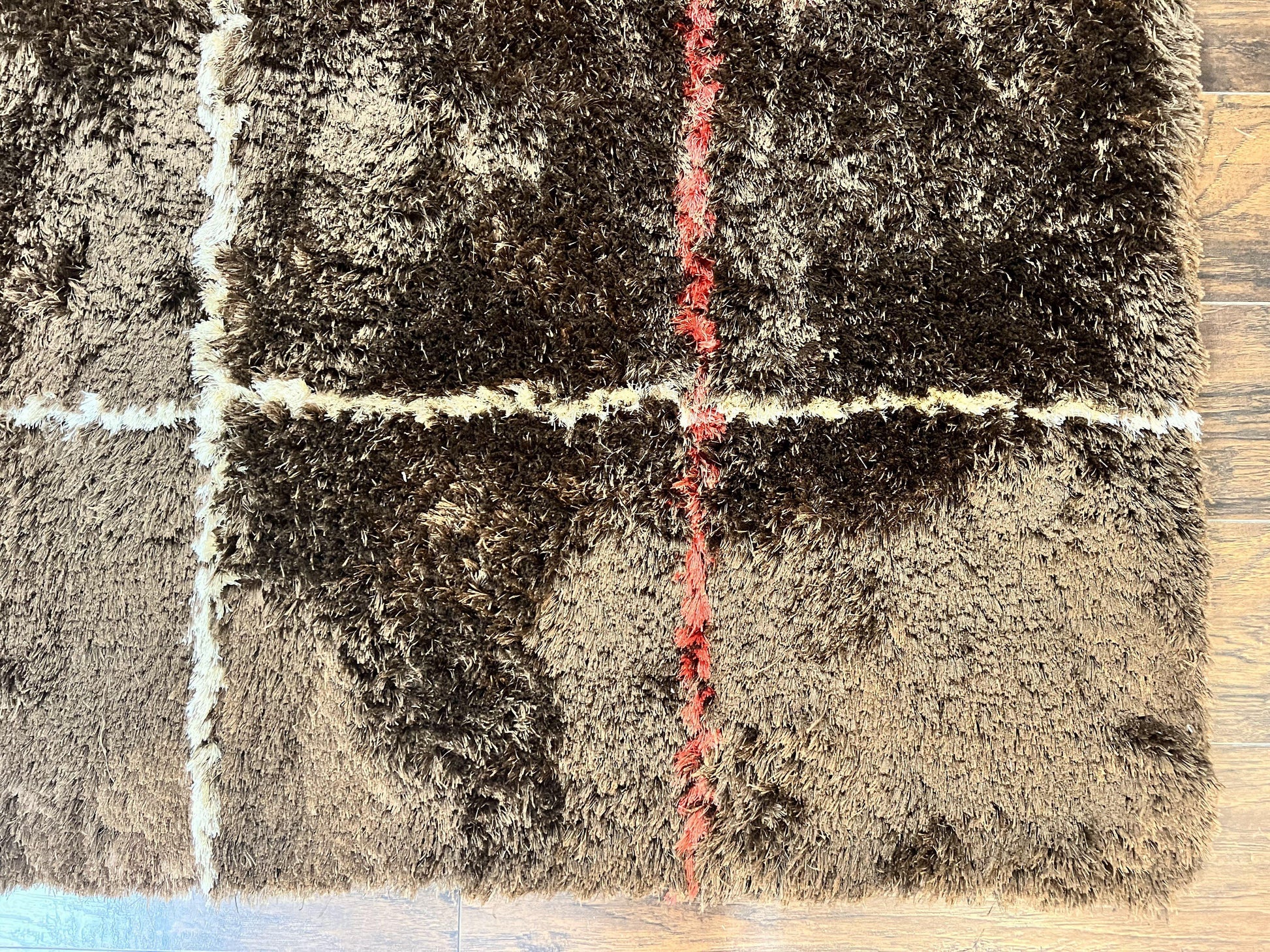 Shag Rug 6x8, Brown, Panel Design - Nuvé