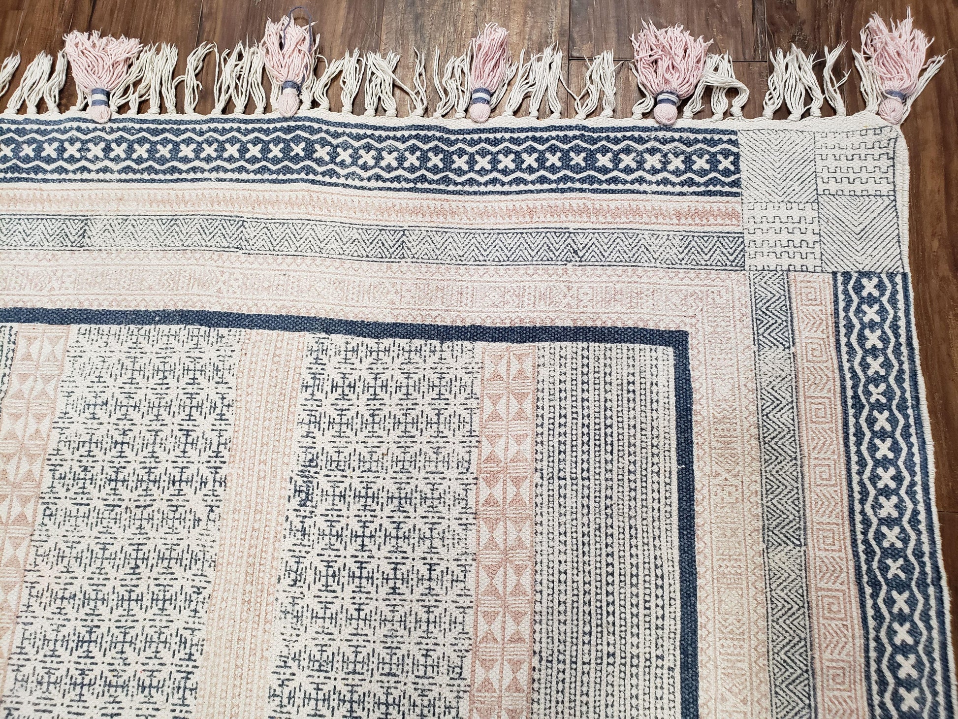 Vintage Moroccan Kilim Area Rug 4x6, Ivory & Blues, Moroccan Wall Hanging, Wool, Handmade, 3'9" x 6' 1", Boho Rug, Flatweave Moroccan Carpet - Nuvé